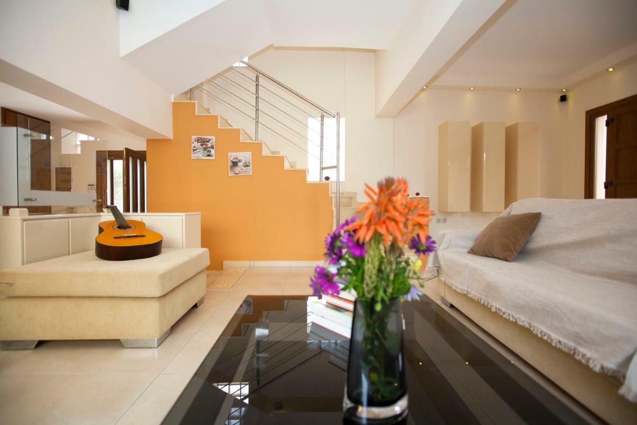 Sunny Rhodes Villa Коскіну Екстер'єр фото